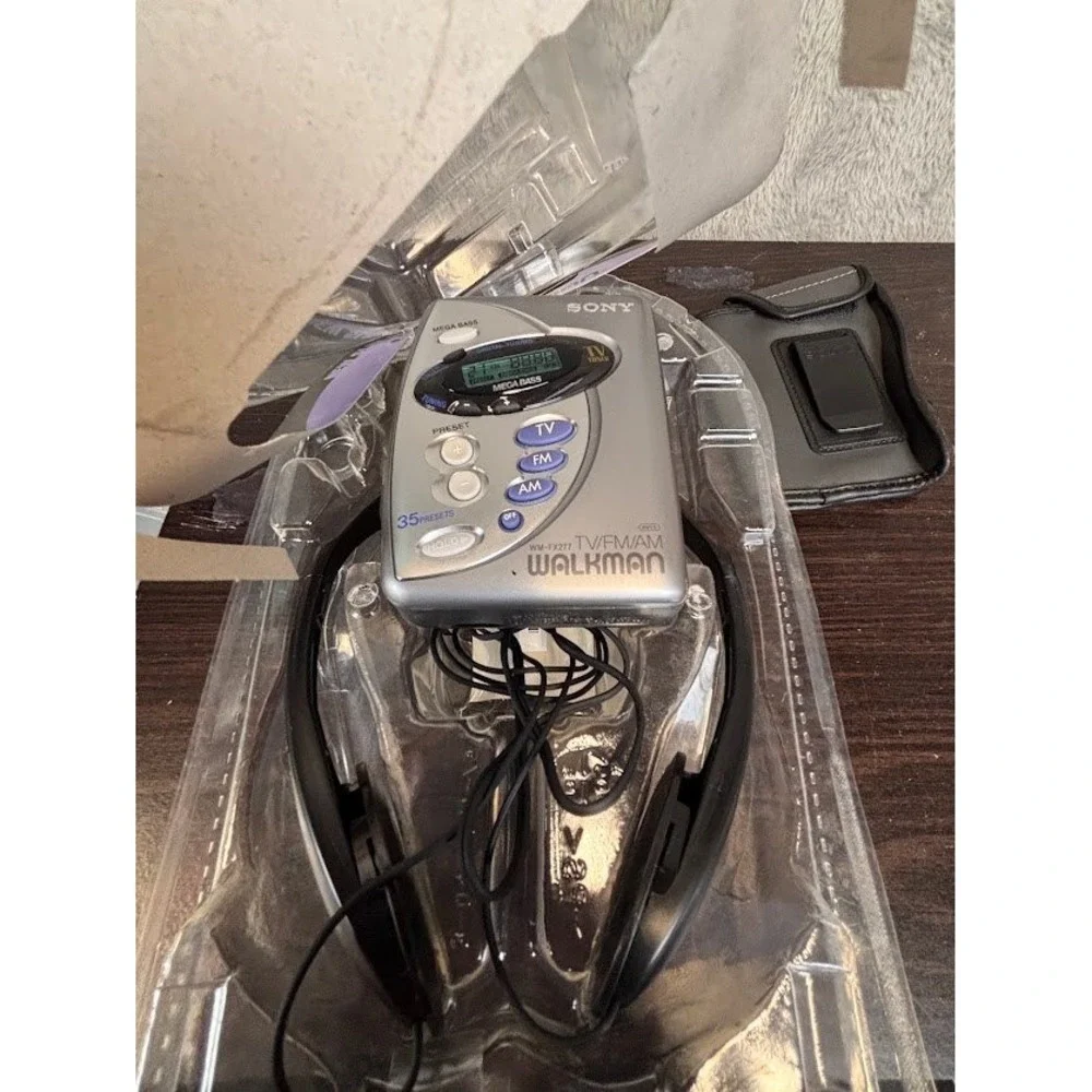 Sony Walkman WM-FX277 Silver TV FM AM Digital Cassette Player New Open Box